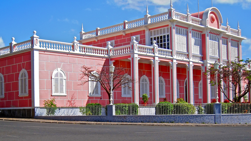 image-Palácio do Povo